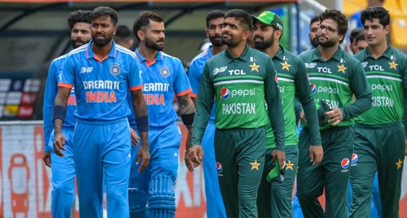 ক্রিকেট কূটনীতি ও যুদ্ধের ছায়া: এশিয়া কাপ কি রাজনীতির পিচে ‘আউট’ হয়ে যাবে পাকিস্তান?
